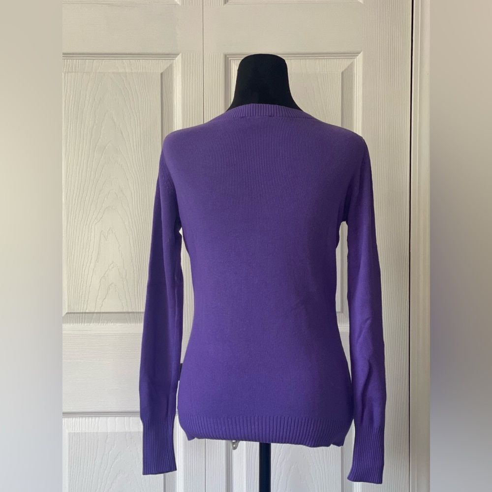 Express Fitted Sweater Lavender Color - Picture 3 of 3